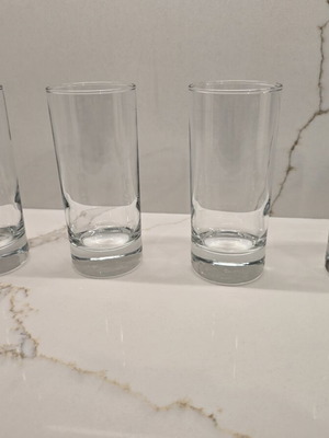 Set of 4 water glasses