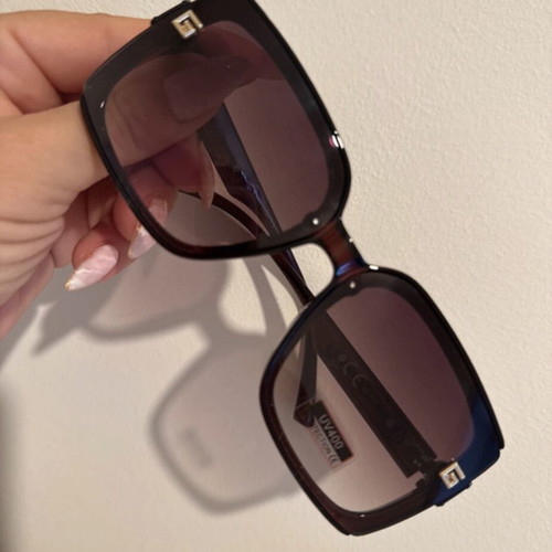 Sunglasses uv400 protection, new, brown lenses
