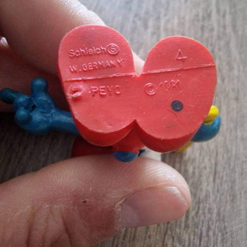 Peyo Smurfs used, two from 1981
