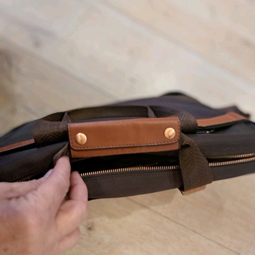 Giorgio Armani laptop bag like new, brown