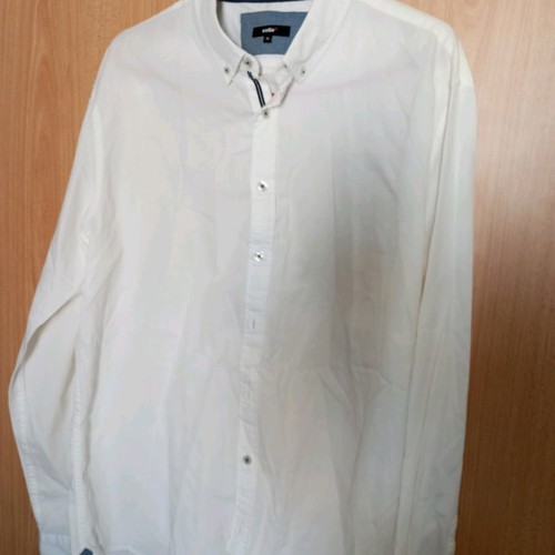 Celio men's shirt used, large size XL, white with blue trim