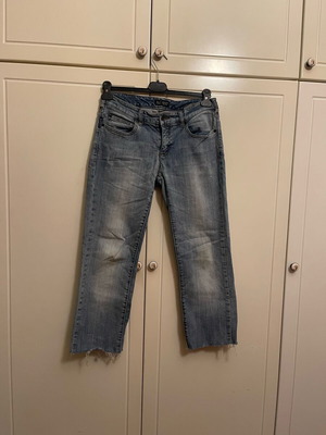 Jean παντελόνι Armani μέγεθος 38 μεταχειρισμένο, κομμένο κάτω, μπλε