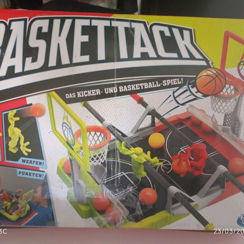 Baskettack game used, fast-paced opponent clash