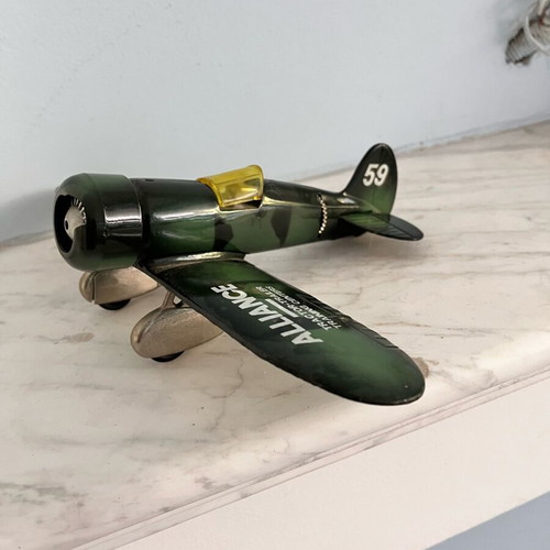 Collectible metal airplane like new