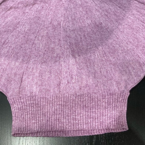 Knitted turtleneck with batwing sleeves like new, pink, oversized