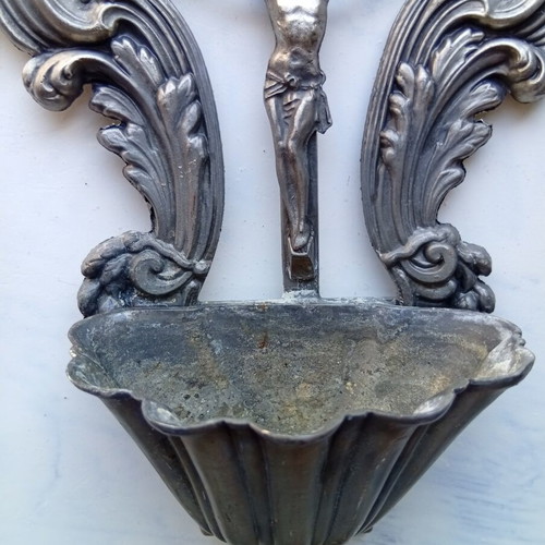Holy Water Font with Christ and Cherubim, 28 cm