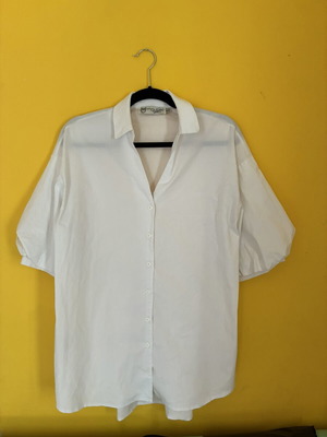 Moutaki Crisp White Cotton Blend Boxy Shirt with Puffy Sleeves like new