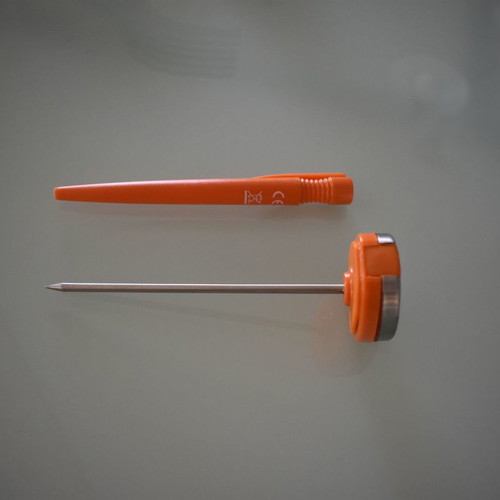 Kitchen tools like new, set No3 with funnel, press, cutter and thermometer