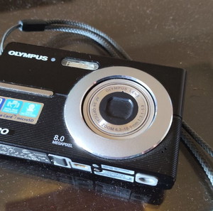 Olympus fe-20  φωτογραφική μηχανή 8.0 megapixel