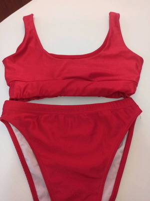 Red bikini set like new, elastic