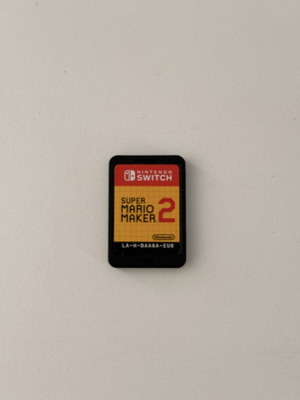 Super Mario Maker 2 Nintendo Switch game cartridge