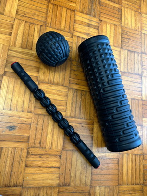 Adidas foam roller, massage ball and roller pack like new
