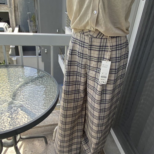 Oysho pants new, size M, beige and green