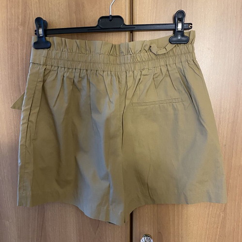 Zara women's shorts new, beige, size M