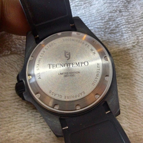 Tecnotempo Automatic Diver 2000M 6500FT Submarine Limited Edition like new