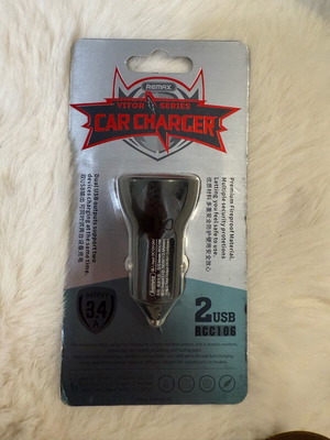 Remax RCC-106 Car Charger new with 2 USB ports