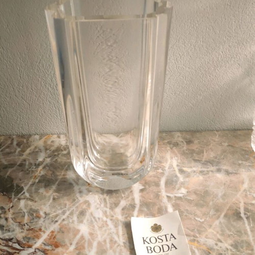 Kosta Boda crystal vase new, 23 cm height