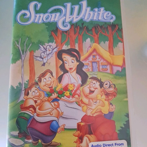 Snow White video cassette used without Greek subtitles