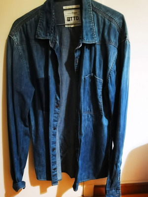 Denim shirt XL like new, blue, comfortable fit