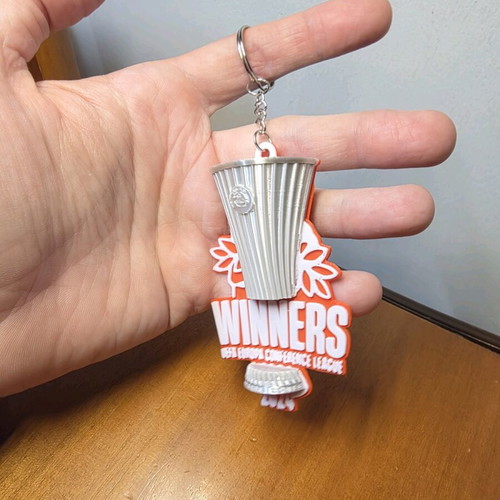 Συλλεκτικό 3D Μπρελόκ Ολυμπιακός Winners Conference League 2024 καινούργιο