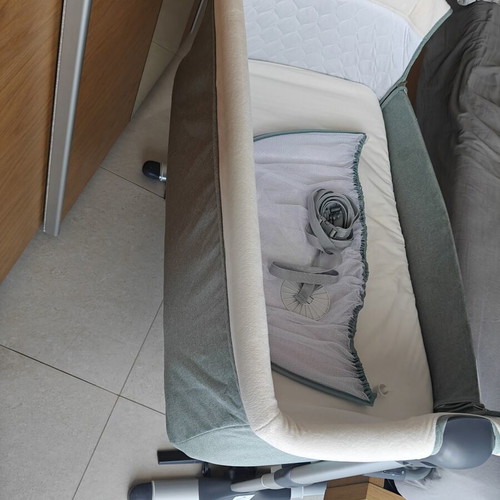Kikka Boo Bonne Nuit baby cot with Thales Greco Strom mattress like new