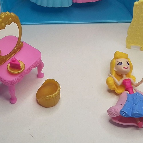 Disney Hasbro 2021 Princess Secret Story princess set used