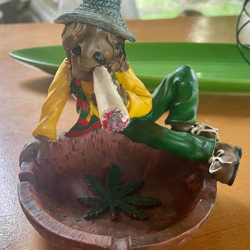 Vintage Raegge Jamaican Figurine 3D Funny Ashtray like new