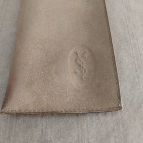 Yves Saint Laurent light glasses case like new, beige