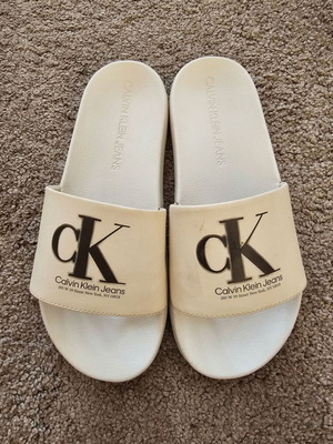 Calvin Klein women's slide sandals size 38 like new, white