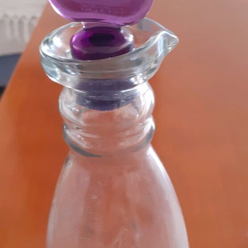 Container for oil or vinegar transparent like new with stopper