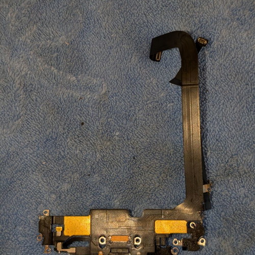 Charging flex cable iPhone 13 Pro Max like new