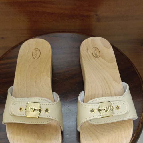 Scholl women's clogs size 37 new beige