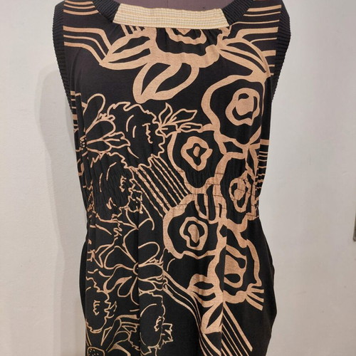Prenom blouse dress like new, elastic waist, black and beige, size XL