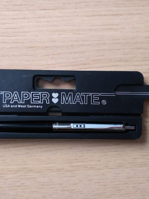 Paper Mate Double Heart Profile колекционна писалка с синьо мастило, като нова