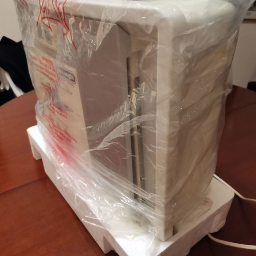 DeLonghi AC150 air purifier ionizer like new for rooms up to 40 m2