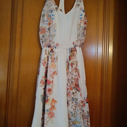 Floral dress white with flowers used, size S
