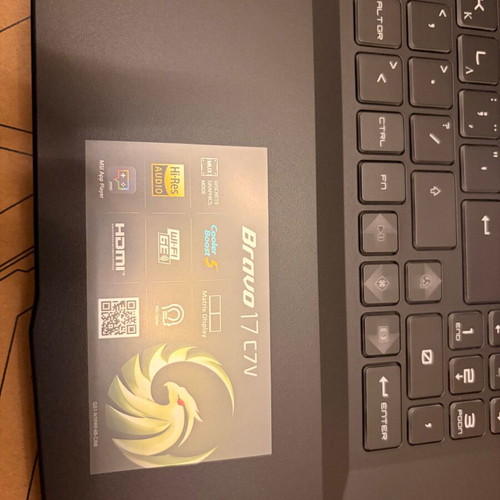 MSI Bravo 17 C7VFK laptop new, AMD Ryzen 7, RTX 4060, 16GB RAM, 1TB SSD