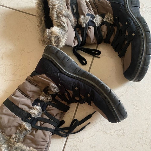 Tsakiris boots used with fur for snow, size 39, black and brown