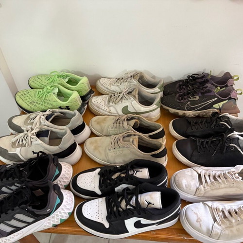 Sneakers like new from wardrobe clearance