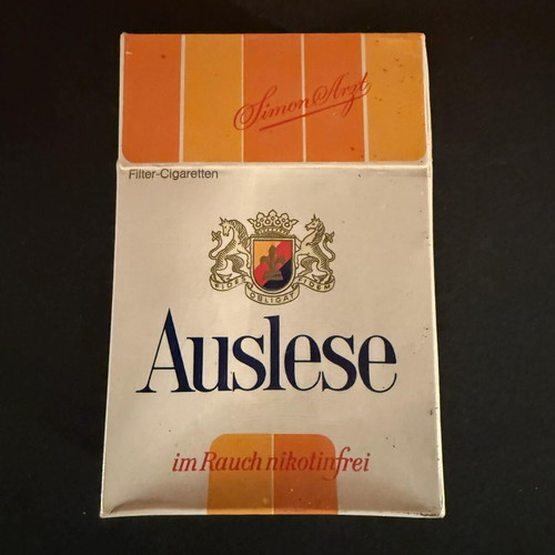 Auslese Simon Arzt vintage pack of 20 cigarettes factory sealed