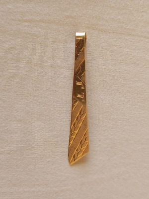 Vintage gold 14k carved tie pin with GT engraving
