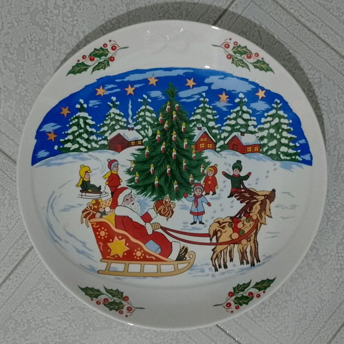 Christmas plate for pasta like new