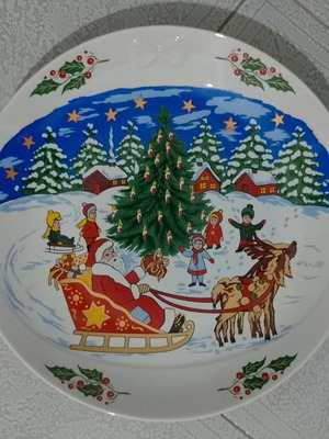 Christmas plate for pasta like new