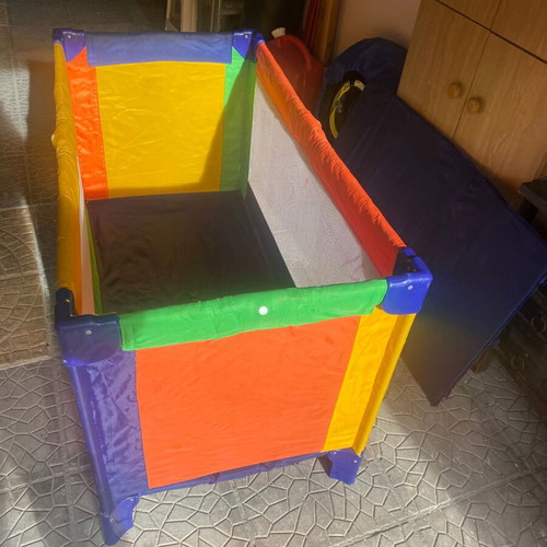 Baby playpen like new