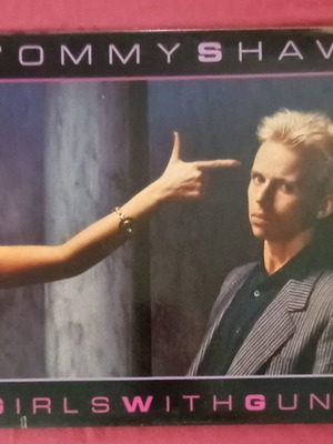 Δίσκος βινύλιο LP Tommy Shaw "Girls With Guns" μεταχειρισμένος, rock