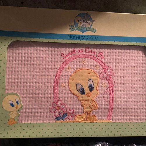 Looney Tunes Omega quilted crib blanket new