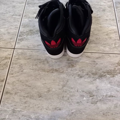 Adidas black athletic boots like new size 39