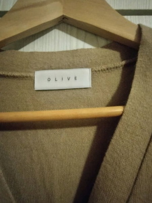 Olive cardigan like new, size M, beige