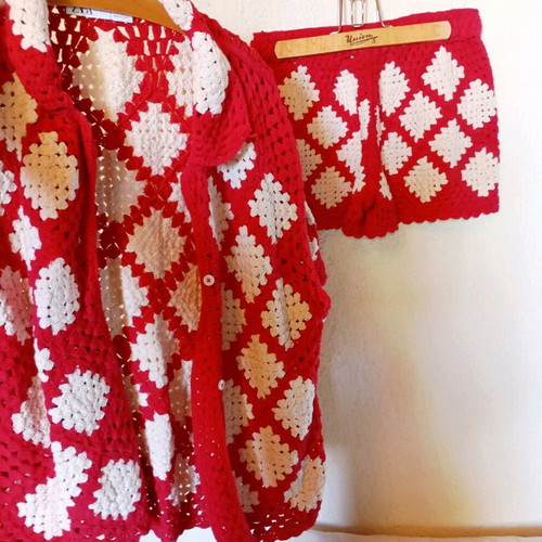 Zara Crocket set knit polo and shorts red with white, like new