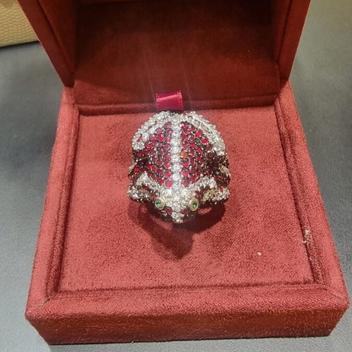 Silver ring frog with zirconia, new